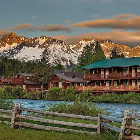 Redfish Riverside Inn Stanley ภายนอก รูปภาพ